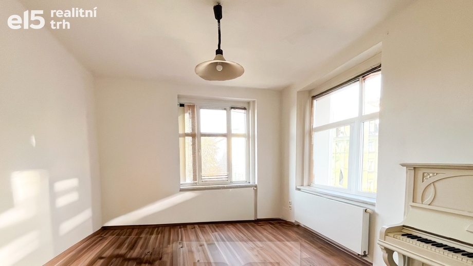 Pronájem bytu 3+1 97 m², Karlovy Vary - Rybáře