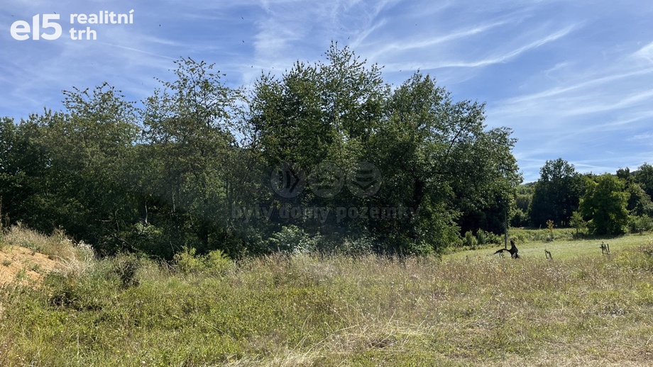Prodej stavebního pozemku 1 116 m², Kadaň