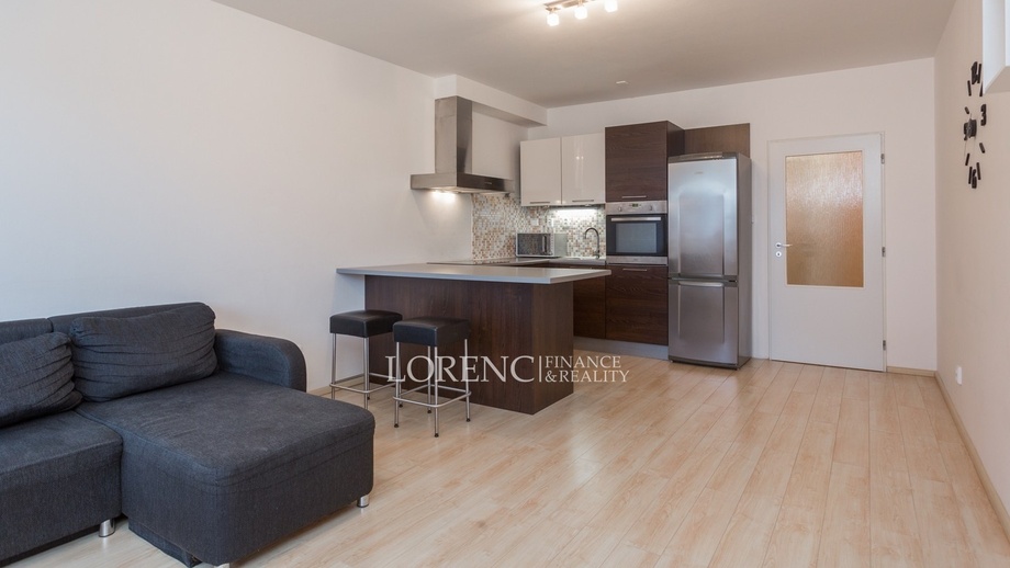 Pronájem bytu 2+kk 53 m², Praha - Kbely