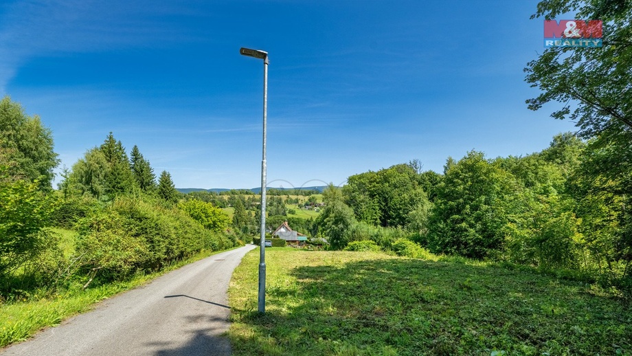 Prodej stavebního pozemku 673 m², Vysoké nad Jizerou