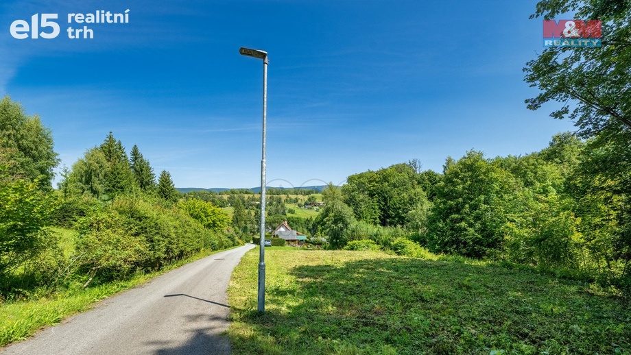 Prodej stavebního pozemku 673 m², Vysoké nad Jizerou