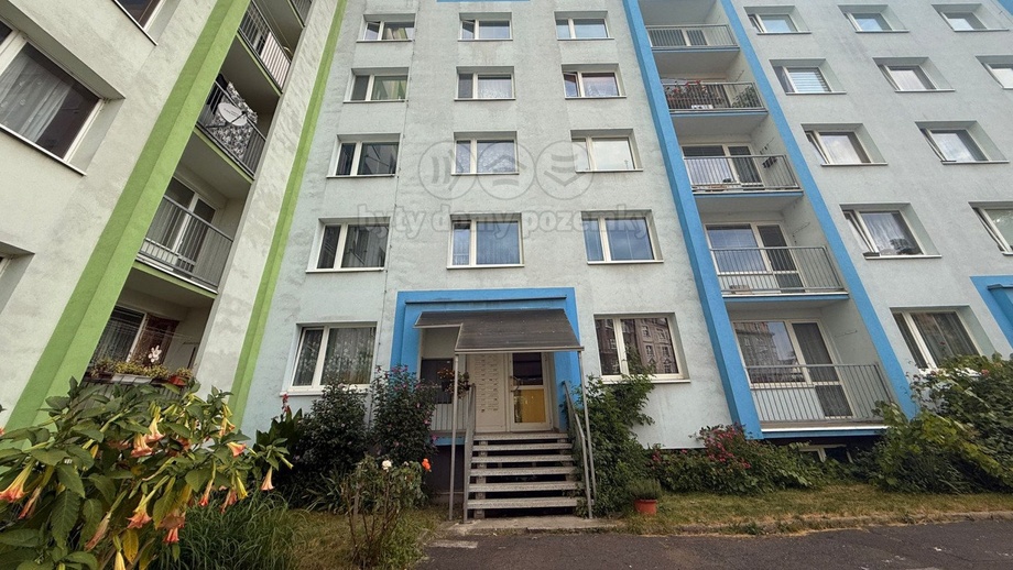Pronájem bytu 1+1 43 m², Děčín