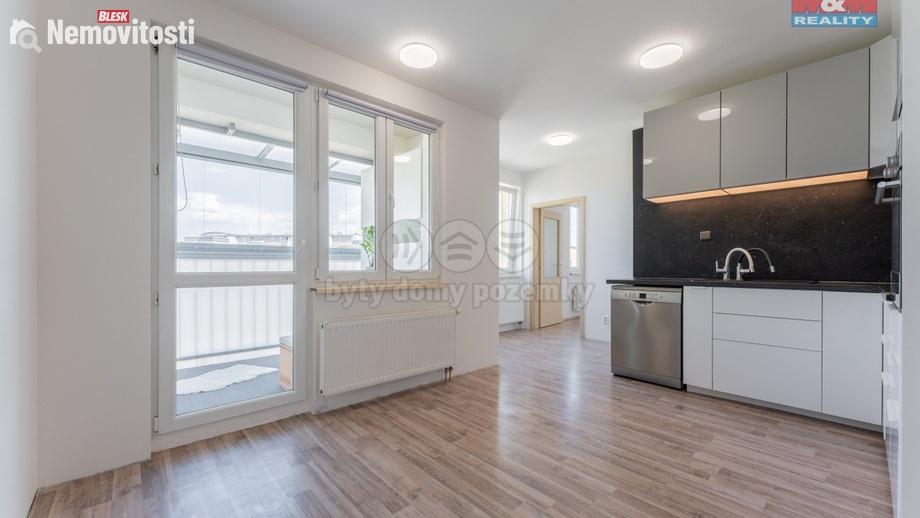 Prodej bytu 3+kk 68 m², Klecany