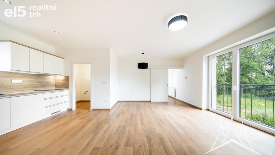 Pronájem bytu 3+kk 80 m², Vrdy