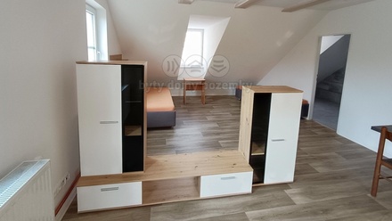 Pronájem bytu 1+kk 60 m², Bělá pod Bezdězem
