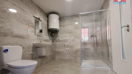 Pronájem bytu 1+kk 60 m², Bělá pod Bezdězem