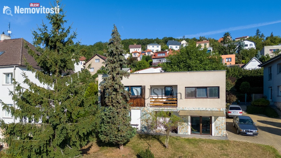 Prodej rodinného domu 192 m², Praha - Radotín