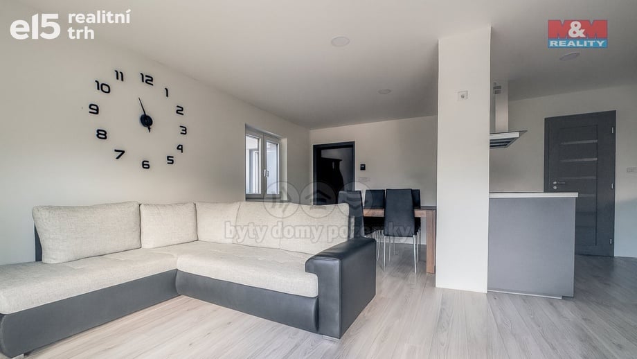 Prodej rodinného domu 200 m², Mělník