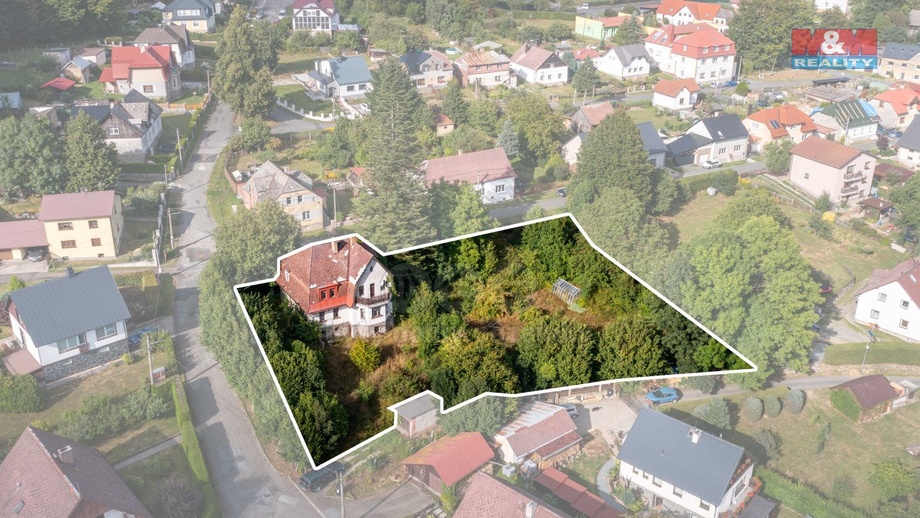 Prodej rodinného domu 274 m², Přimda