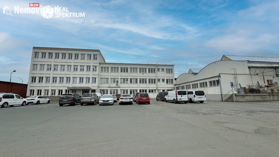 Prodej kanceláře 2 018 m², Brno - Černovice