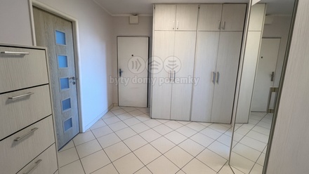 Prodej bytu 3+1 73 m², Praha 9