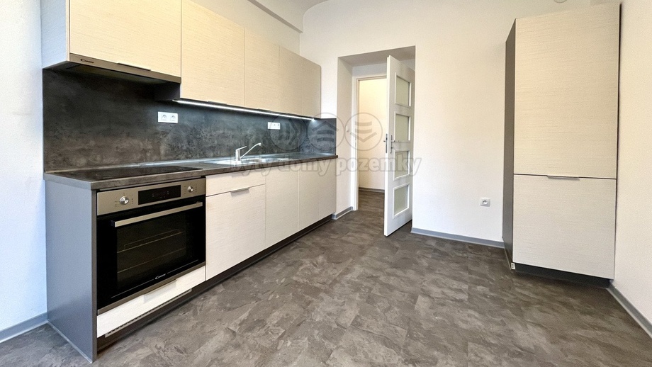 Pronájem bytu 1+1 40 m², Náchod
