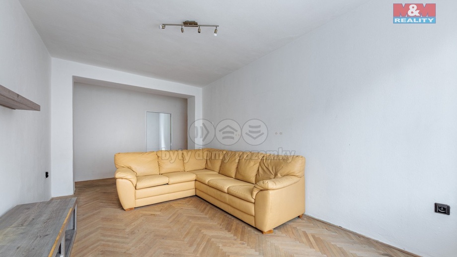 Prodej bytu 2+1 51 m², Bukovany