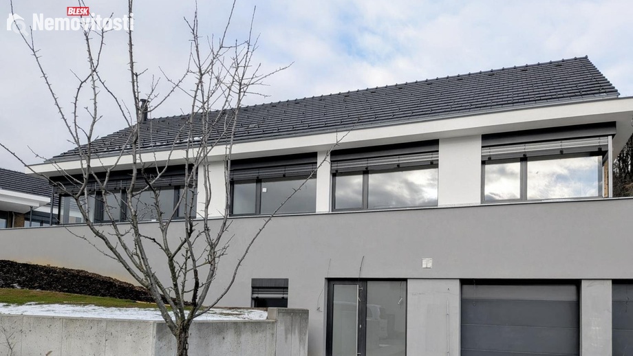 Prodej rodinného domu 210 m², Ochoz u Brna