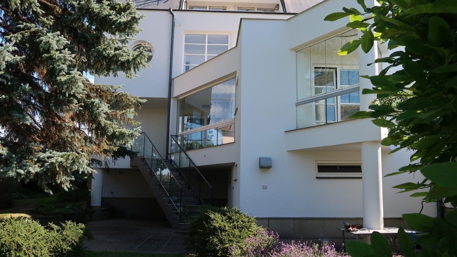 Prodej vícegeneračního domu 500 m², Křižanov