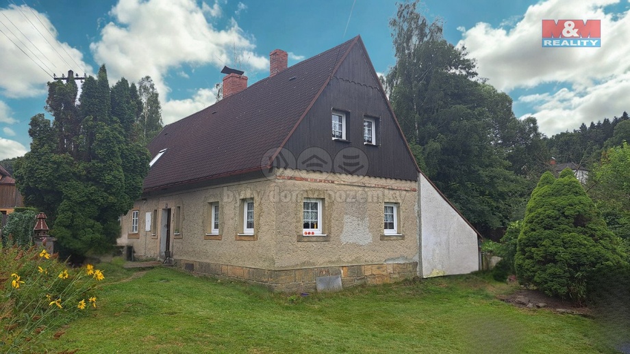Prodej rodinného domu 200 m², Prysk