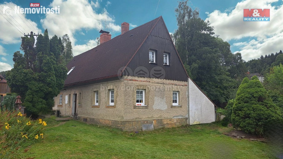 Prodej rodinného domu 200 m², Prysk