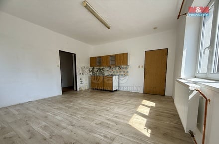 Pronájem bytu 3+kk 57 m², Horažďovice