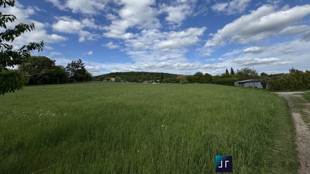 Prodej stavebního pozemku 804 m², Vlkava