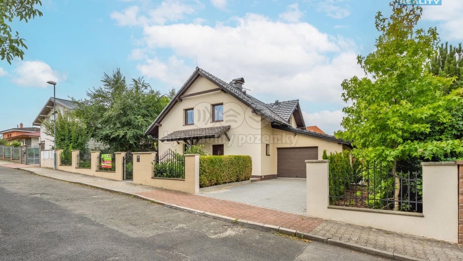 Prodej rodinného domu 132 m², Úvaly