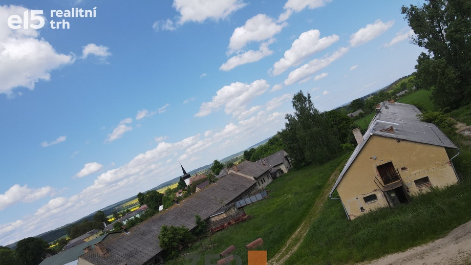 Prodej zemědělského objektu 1 575 m², Banín