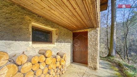 Prodej chaty 70 m², Čerňovice