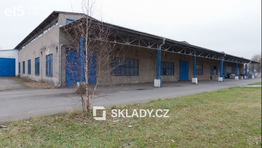 Pronájem skladu 1 000 m², Kladruby nad Labem