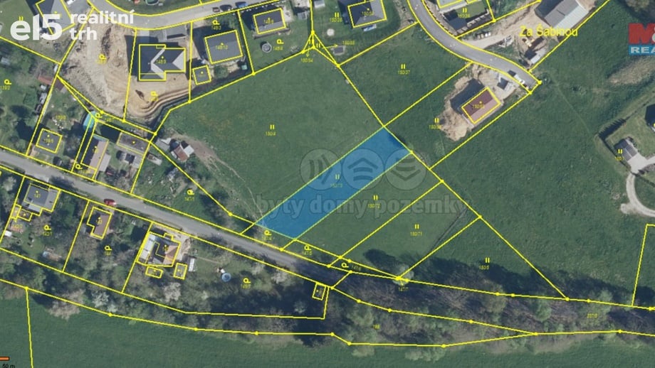 Prodej stavebního pozemku 1 110 m², Šabina