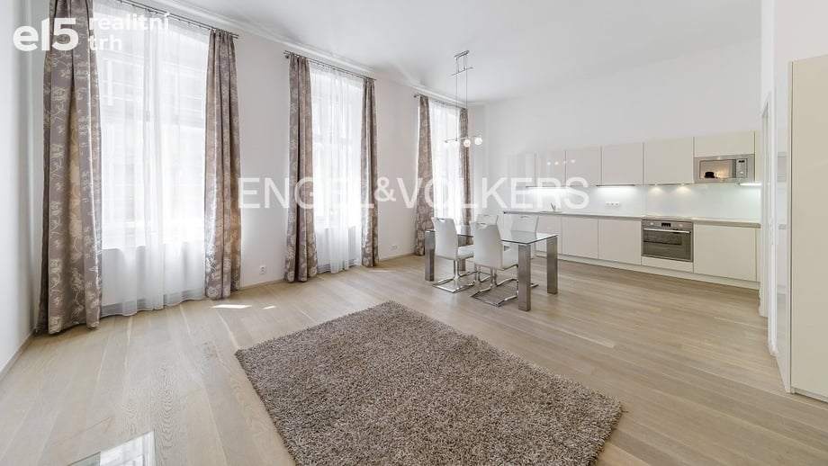 Pronájem bytu 2+kk 66 m², Praha - Nové Město