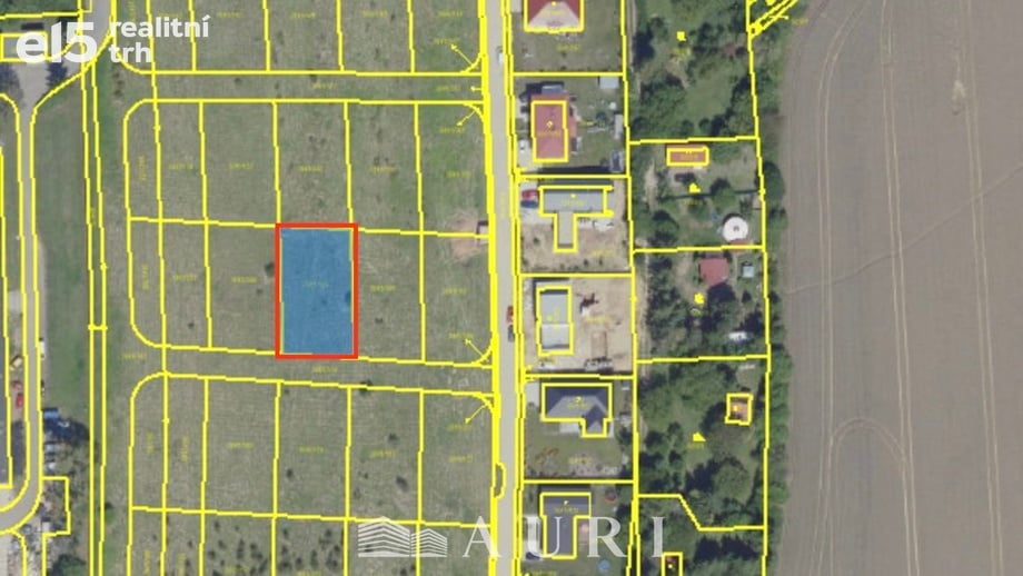 Prodej stavebního pozemku 738 m², Úvaly