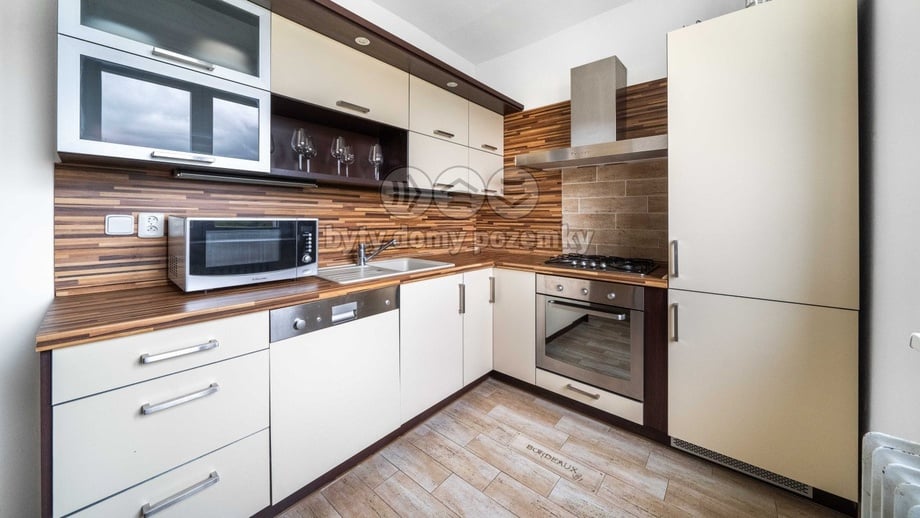 Pronájem bytu 2+1 52 m², Plzeň 2-Slovany