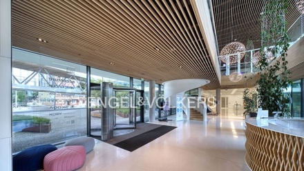 Pronájem kanceláře 595 m², Praha - Holešovice