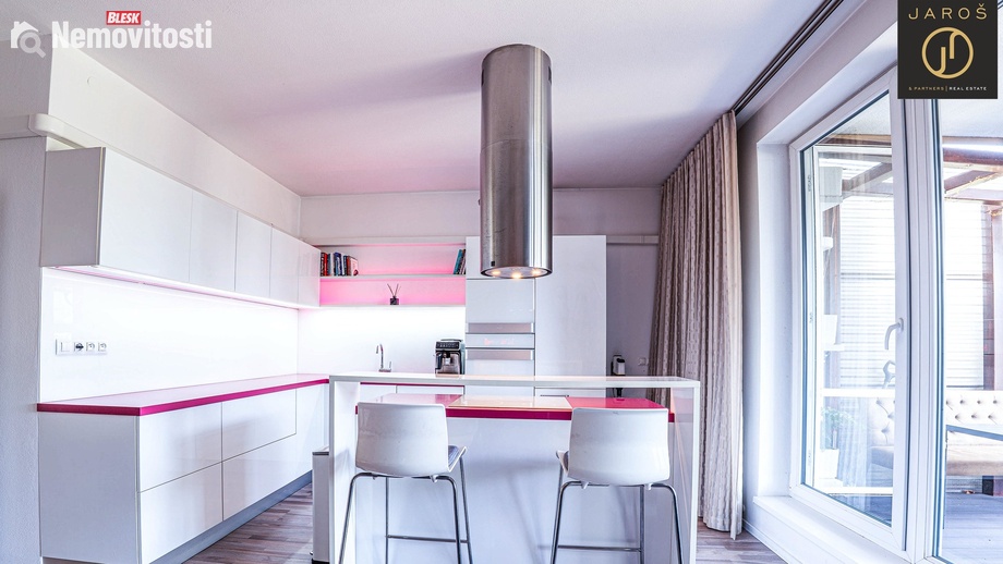 Prodej bytu 2+kk 53 m², Praha - Hlubočepy