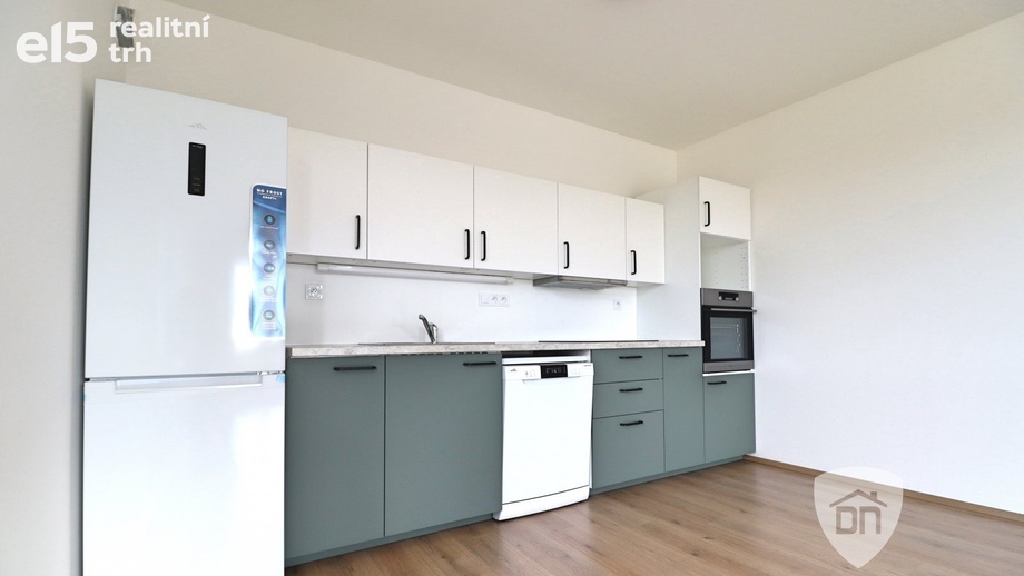 Pronájem bytu 3+kk 75 m², Milovice - Mladá