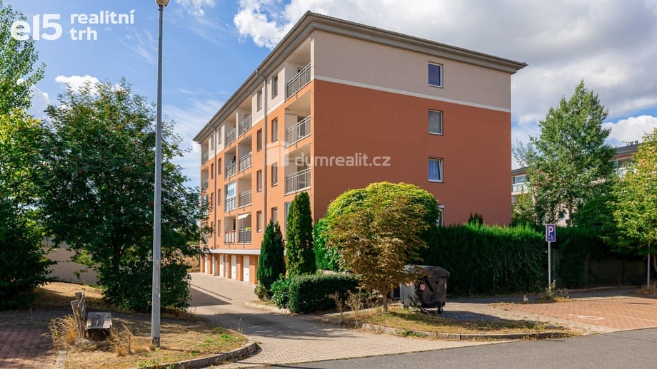 Prodej bytu 4+kk 92 m², Praha-Čakovice