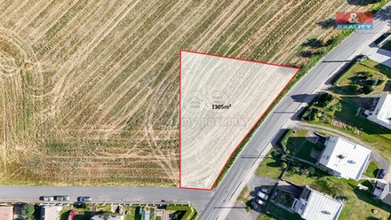 Prodej stavebního pozemku 1 305 m², Klatovy