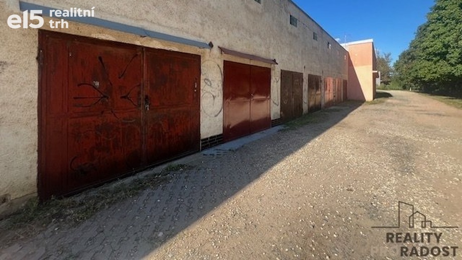 Pronájem garáže 21 m², Hodonín