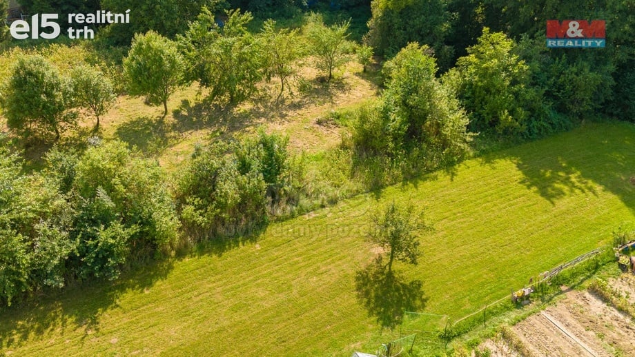 Prodej zahrady 652 m², Lhota