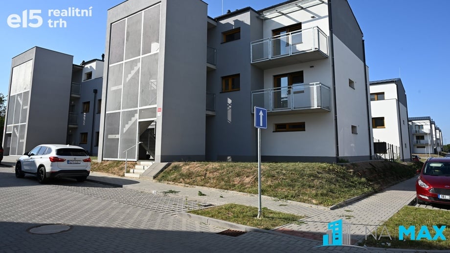 Pronájem bytu 2+kk 63 m², Znojmo - Přímětice