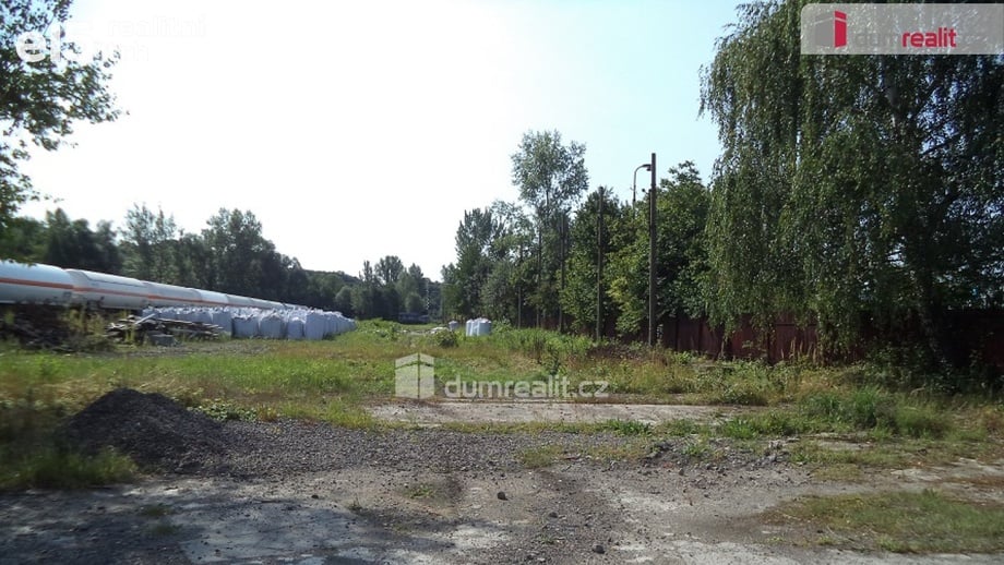 Pronájem komerčního pozemku 800 m², Vratimov