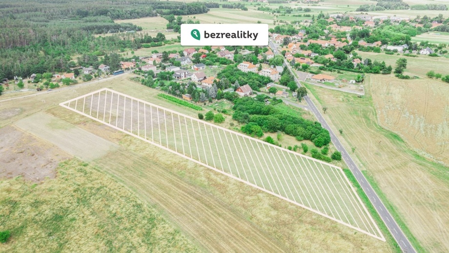 Prodej stavebního pozemku 7 007 m², Uhlířská Lhota