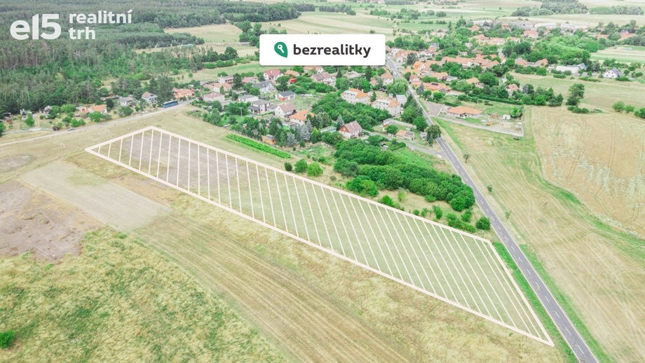 Prodej stavebního pozemku 7 007 m², Uhlířská Lhota