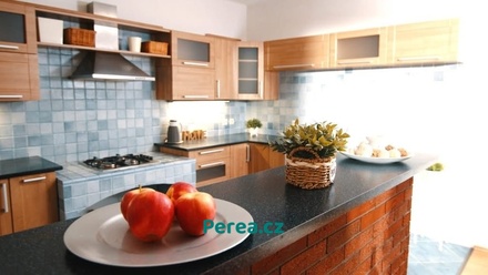 Prodej rodinného domu 179 m², Žákovice