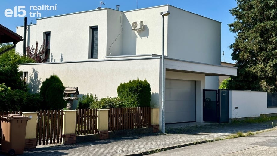 Prodej rodinného domu 242 m², České Budějovice 7