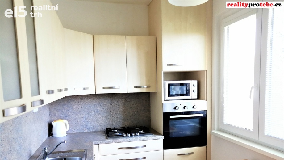 Pronájem bytu 2+1 52 m², Kladno - Kročehlavy
