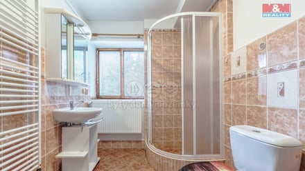 Prodej rodinného domu 212 m², Kosova Hora