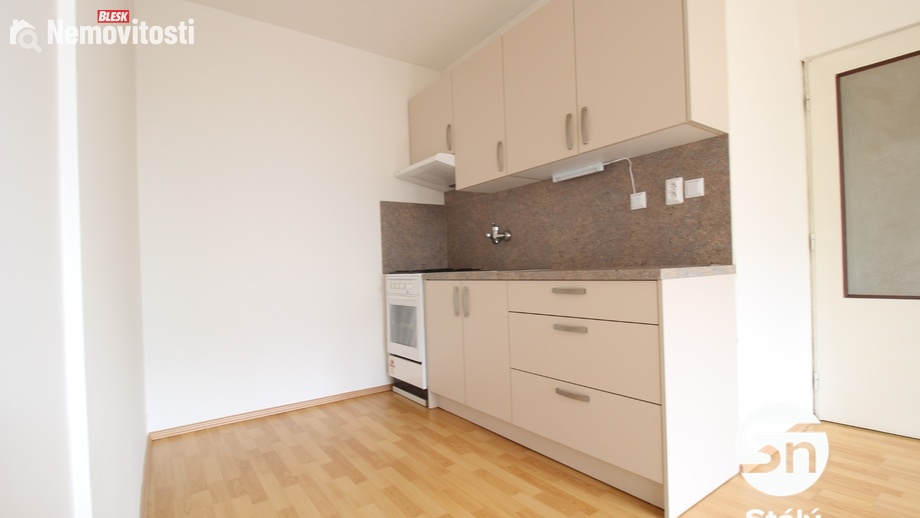 Pronájem bytu 2+kk 40 m², Praha - Záběhlice