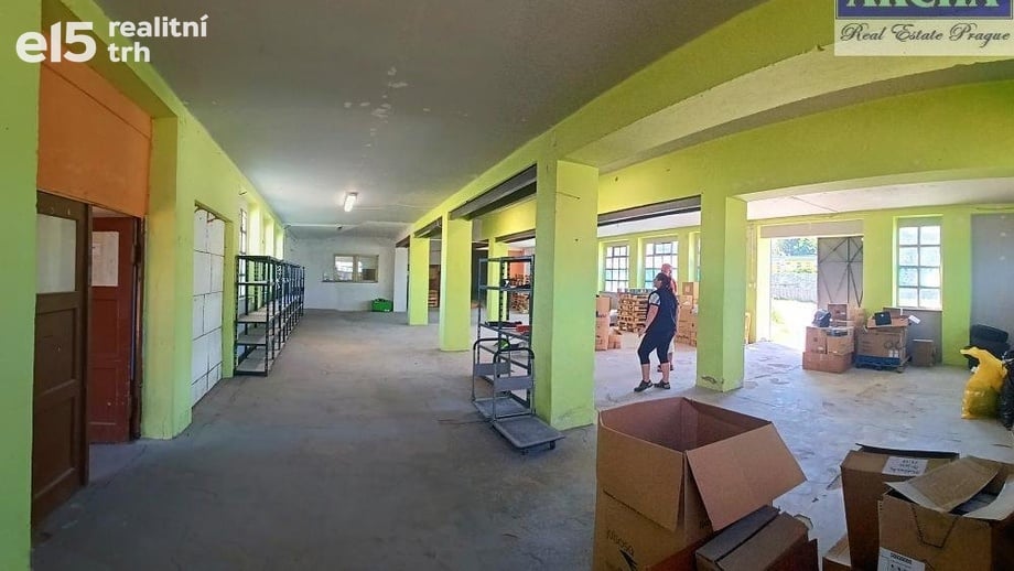 Pronájem skladu 413 m², Prčice