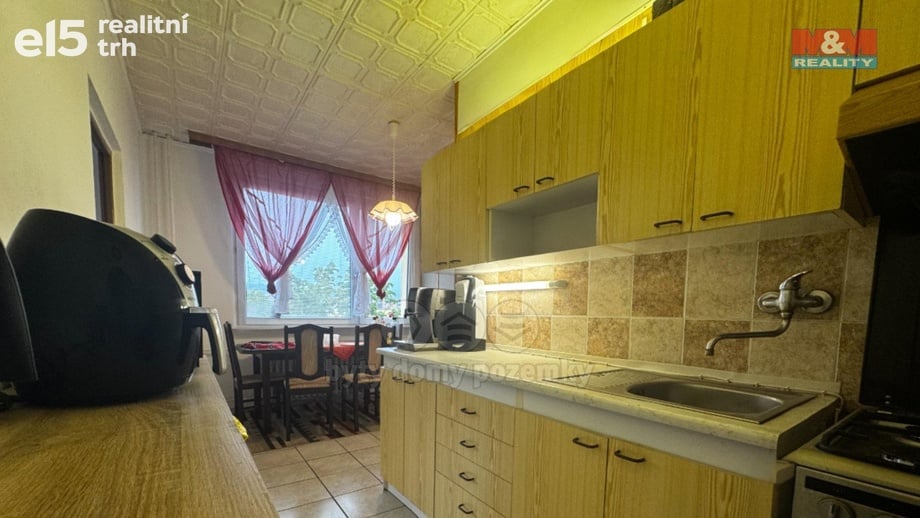Prodej bytu 3+1 64 m², Chomutov