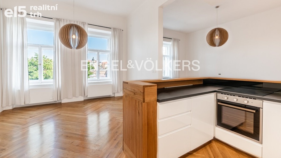 Pronájem bytu 3+kk 106 m², Praha - Smíchov